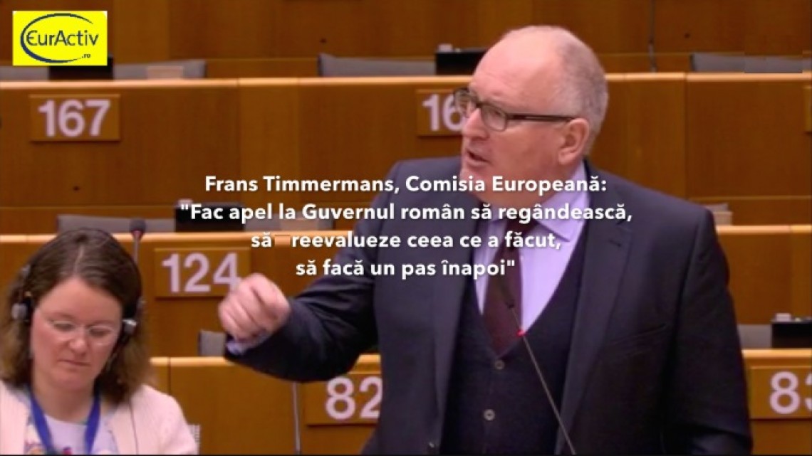 Frans Timmermans, vicepreședinte al Comisiei Europene, prezentând poziția oficială a acestei instituții